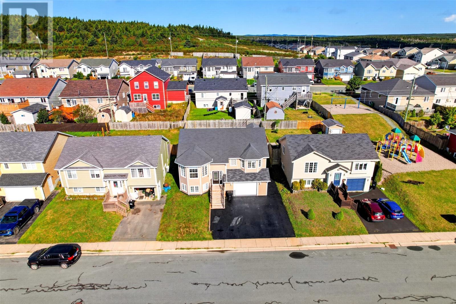 18 Hopedale Crescent, St.John'S, NL