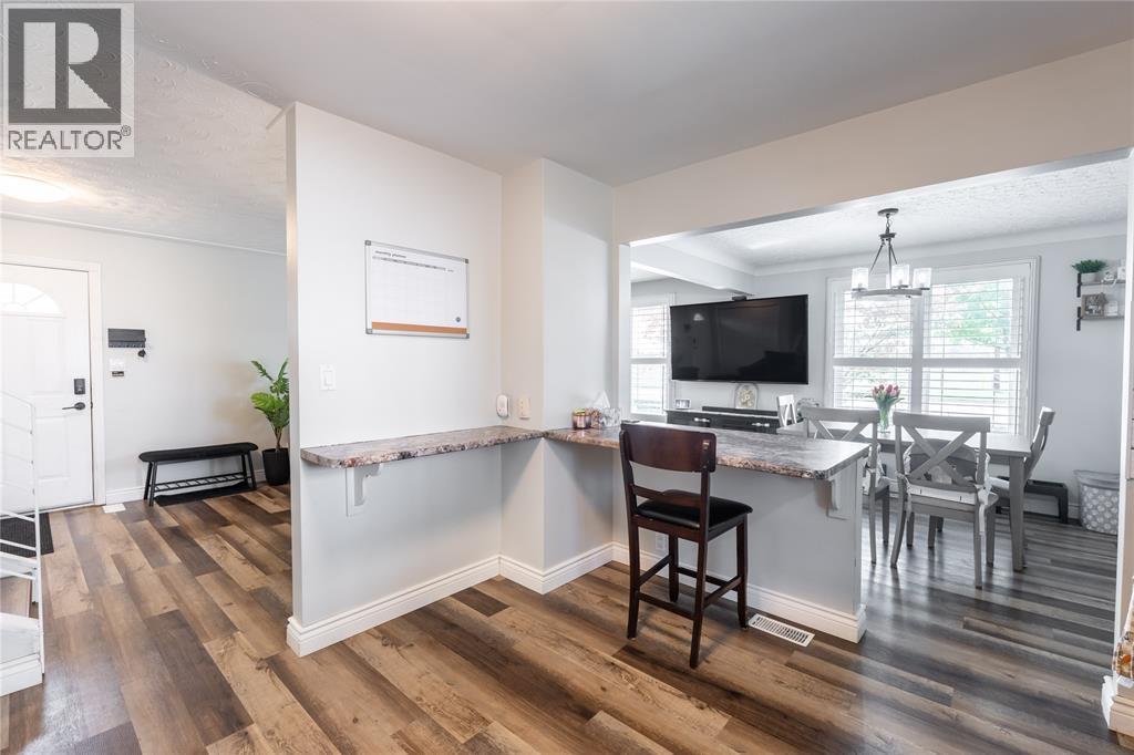338 Hill Street, St Clair, ON
