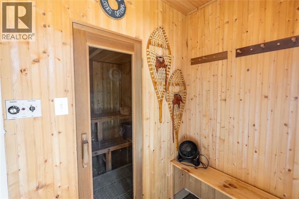 338 Hill Street, St Clair, ON