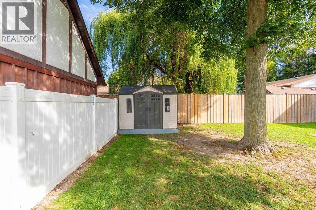 338 Hill Street, St Clair, ON