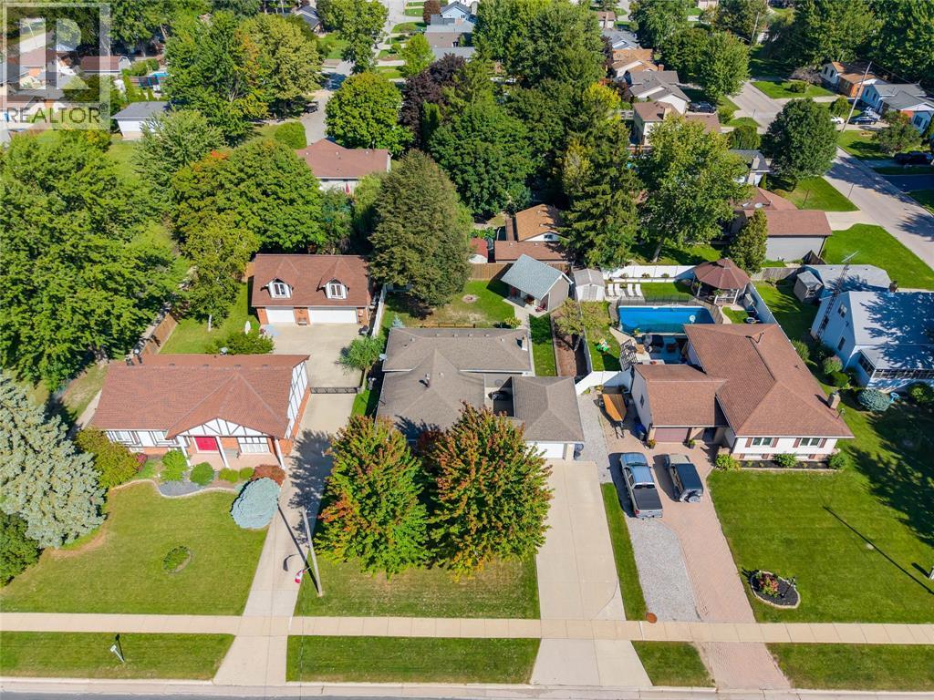 338 Hill Street, St Clair, ON