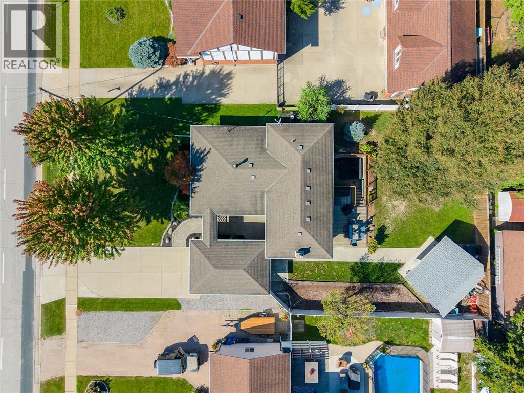 338 Hill Street, St Clair, ON