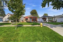 2540 CHANDLER Windsor, ON N8W 4B1