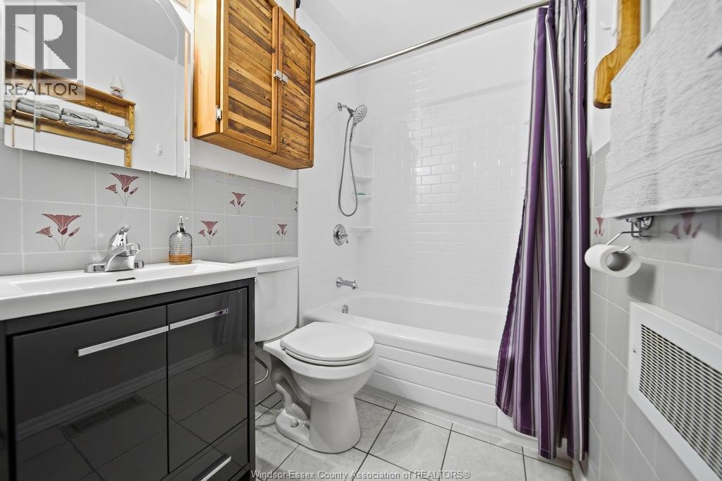 2540 Chandler, Windsor, ON