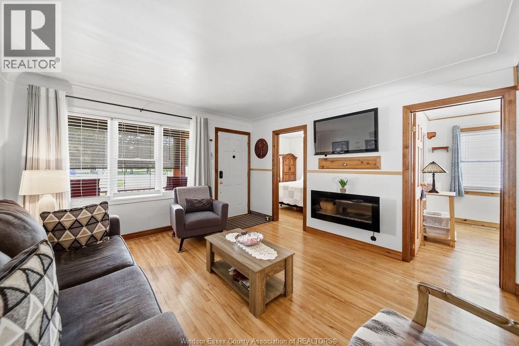 2540 Chandler, Windsor, ON