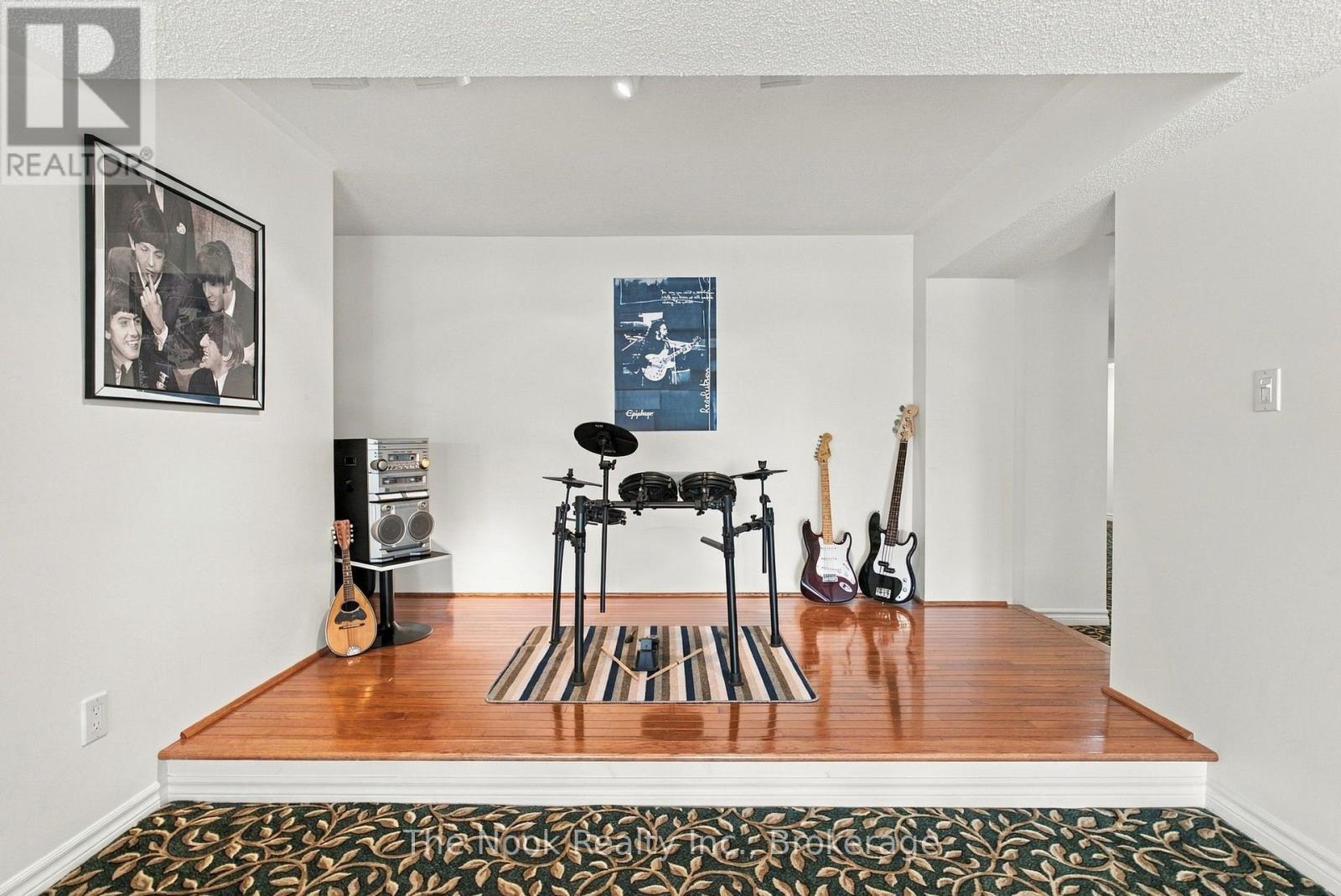70 James Rowe Drive, Whitby (Williamsburg), ON