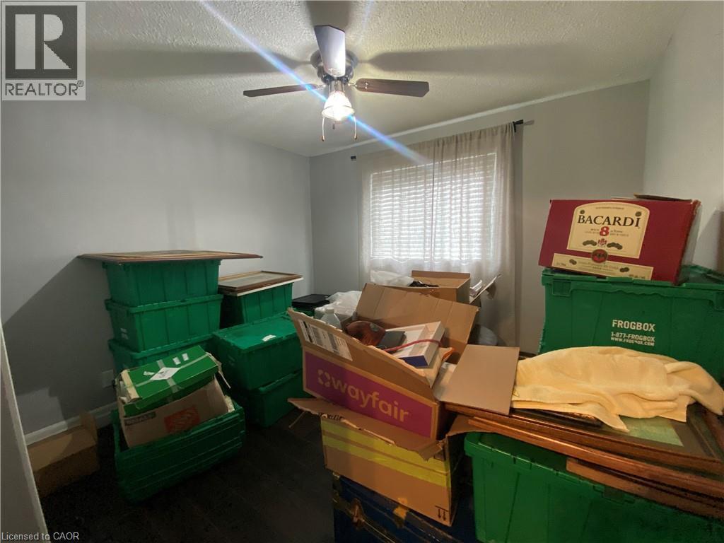 24 Queenslea Drive, Hamilton, ON
