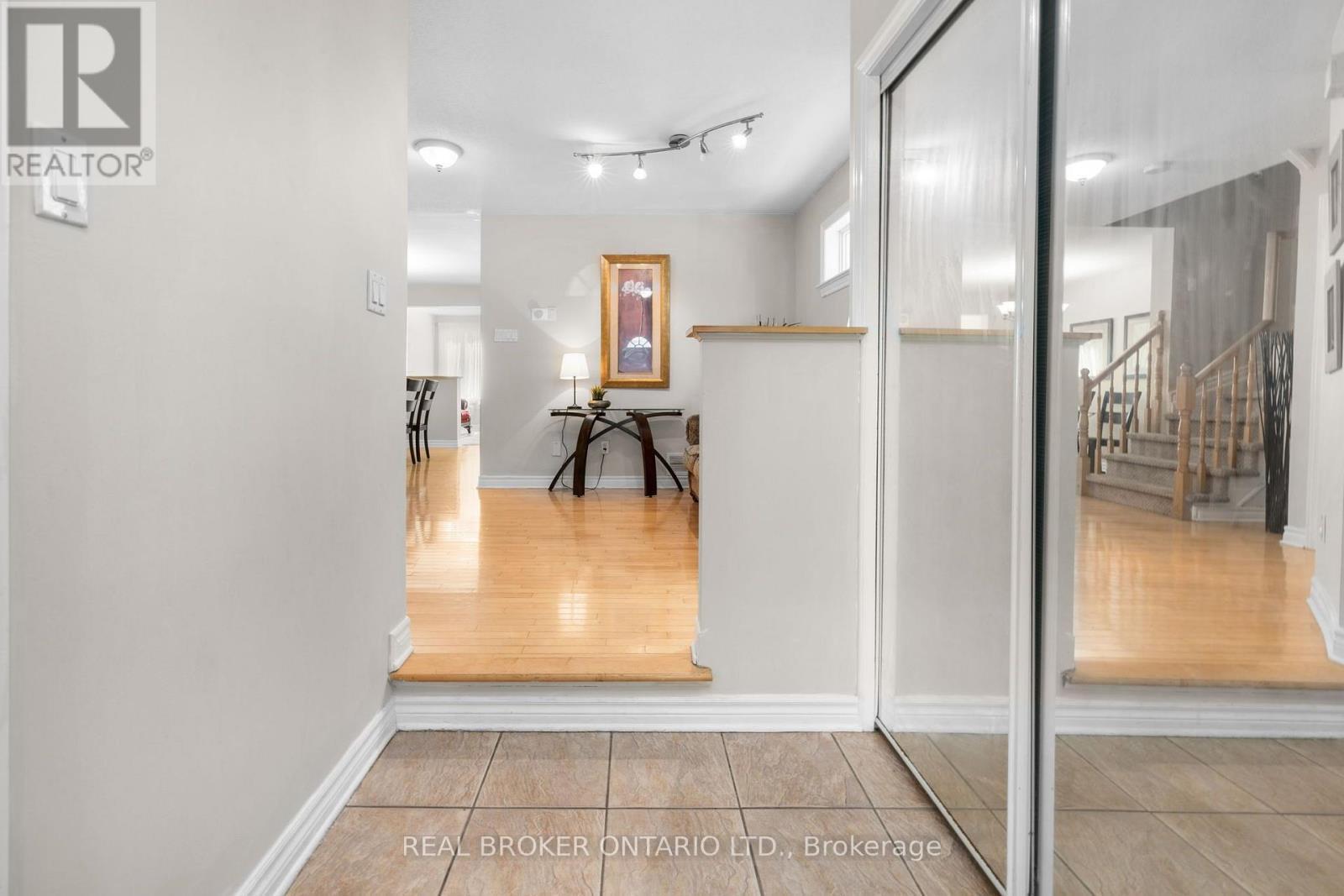 234 Deerfox Drive, Ottawa, ON