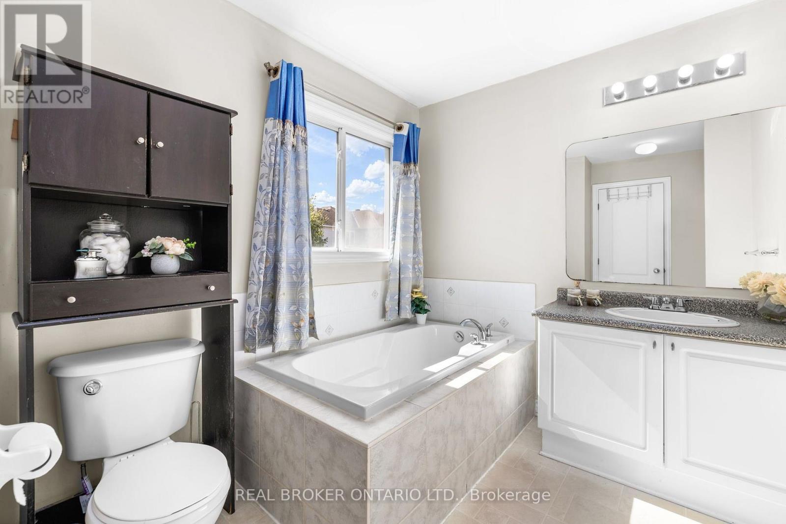 234 Deerfox Drive, Ottawa, ON