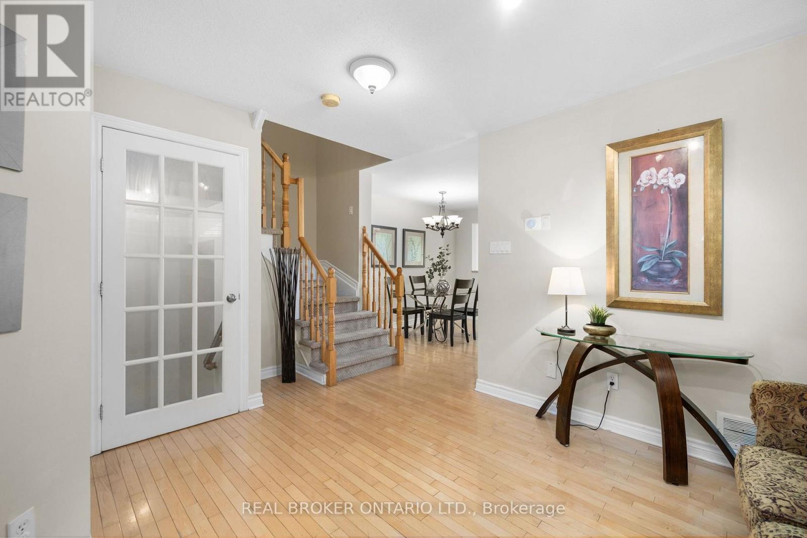 234 Deerfox Drive, Ottawa, ON