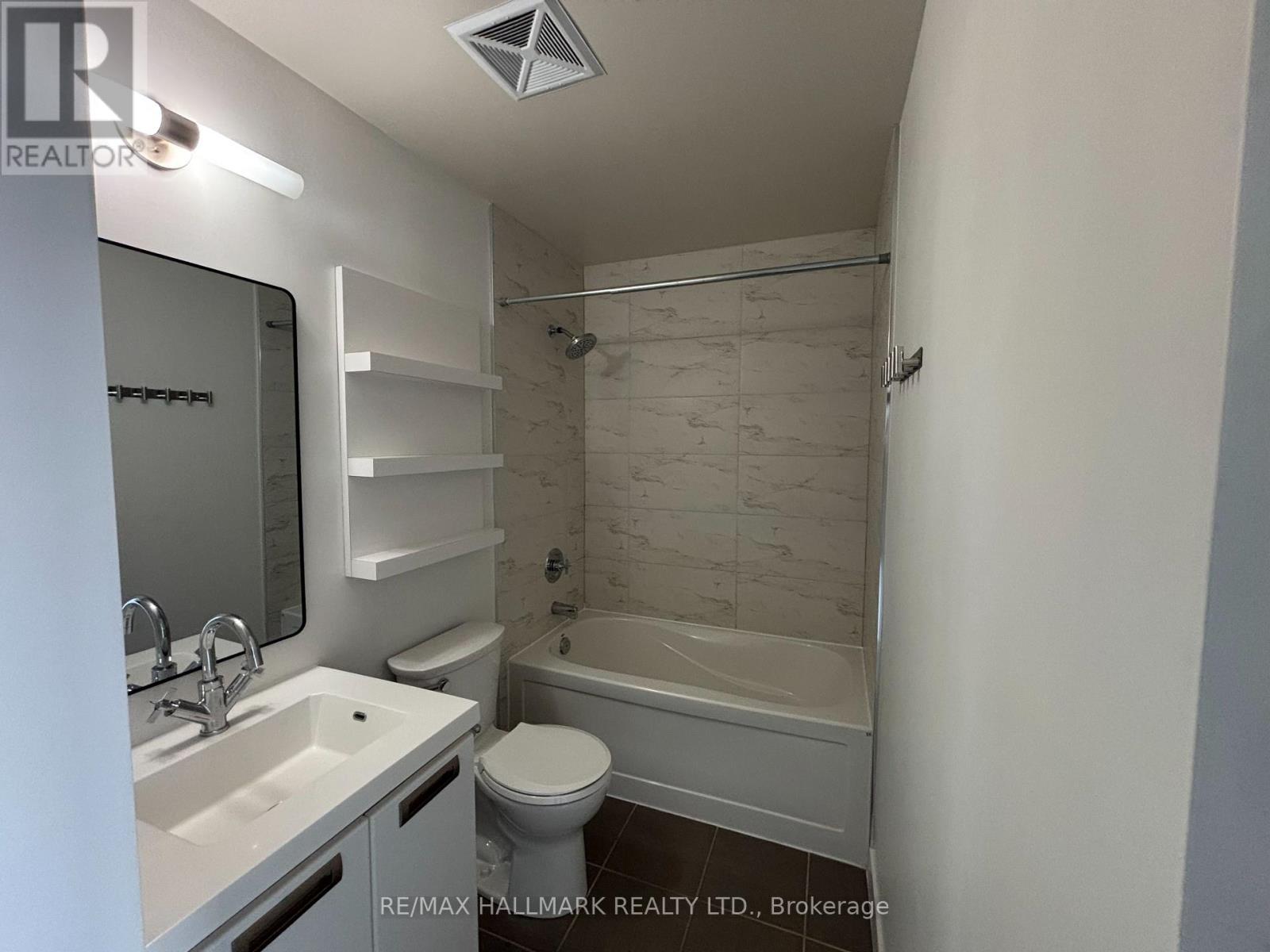 Five Piece Primary Bathroom - 905 - 90 Stadium Road, Toronto, ON