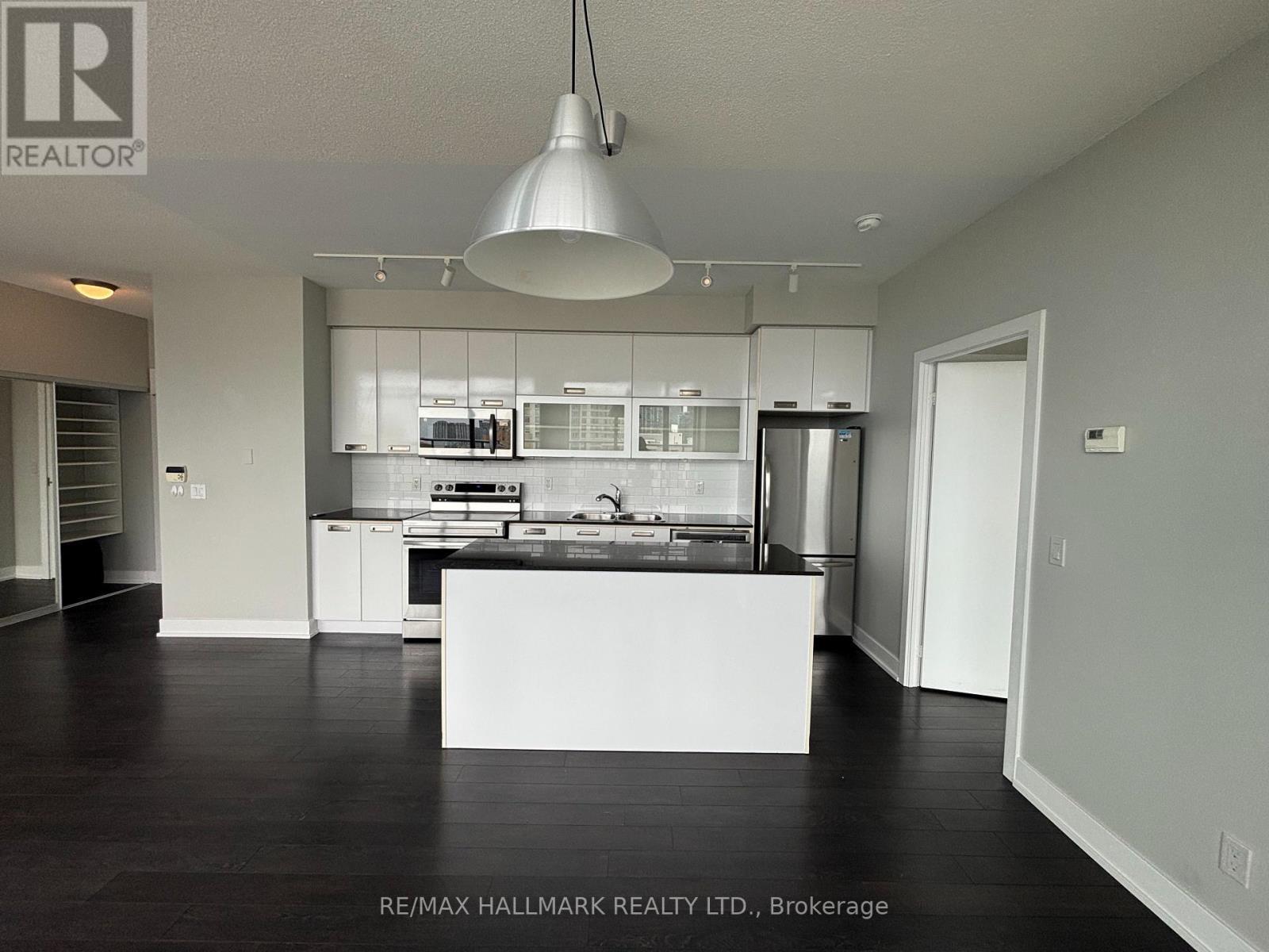 905 - 90 Stadium Road, Toronto, ON