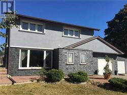1 RIALTO DRIVE Toronto, ON M3A 2N7