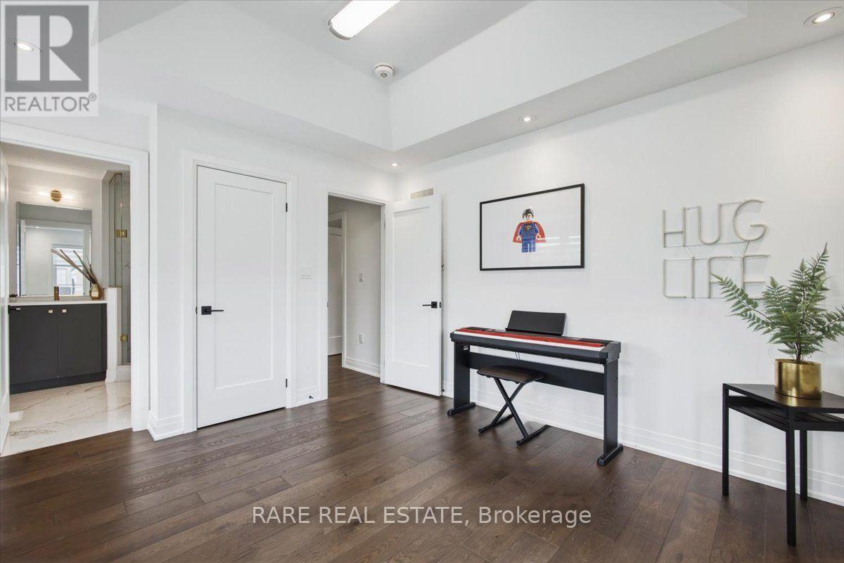 89 William Durie Way, Toronto, ON