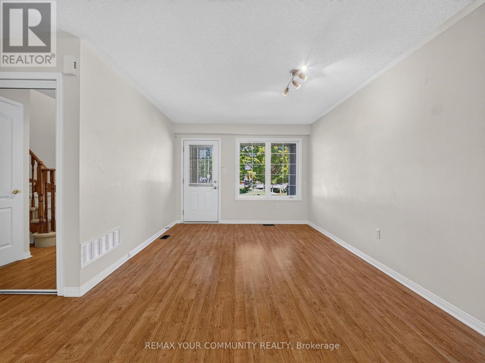 265 Sprucewood Crescent, Clarington, ON