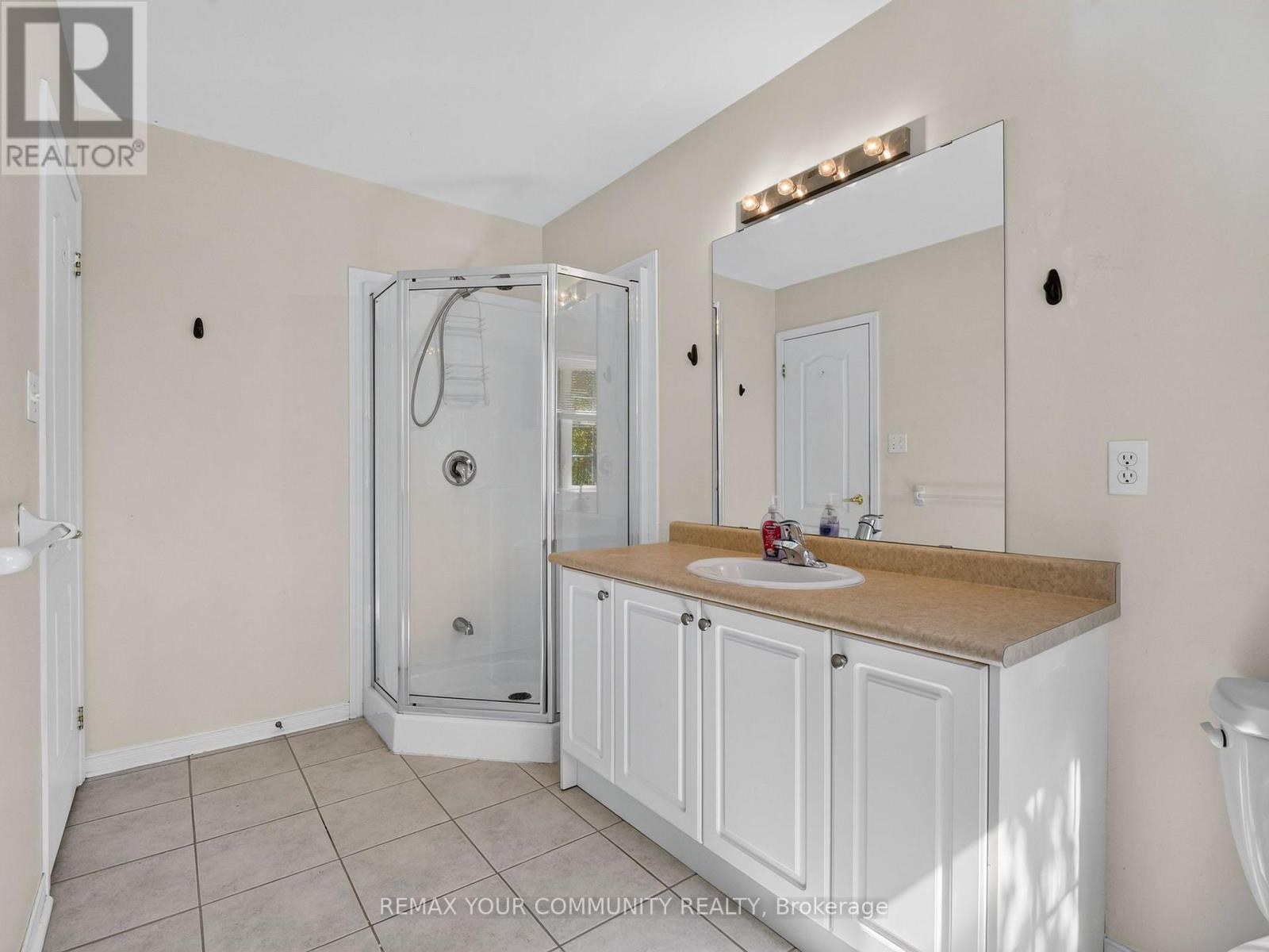 265 Sprucewood Crescent, Clarington, ON