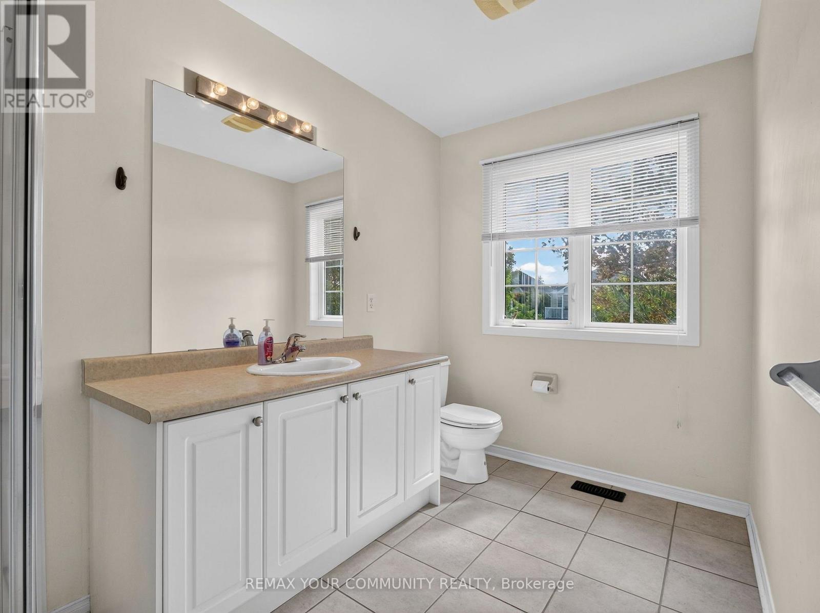 265 Sprucewood Crescent, Clarington, ON