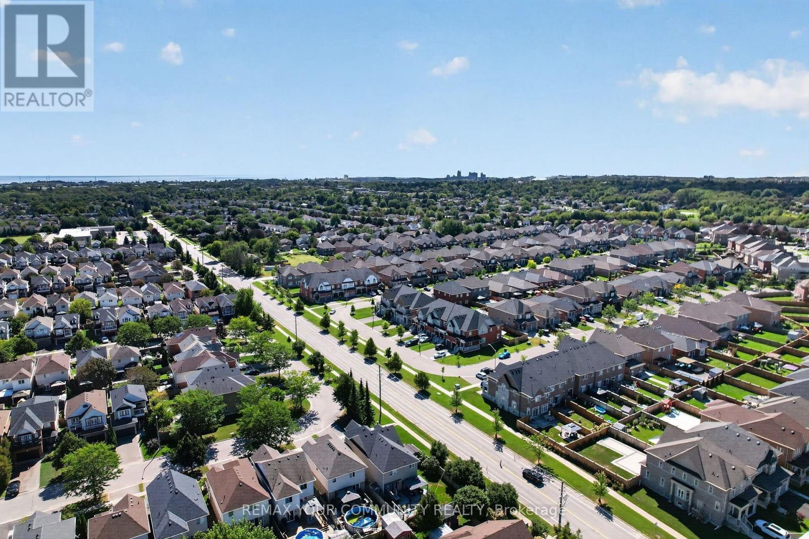265 Sprucewood Crescent, Clarington, ON