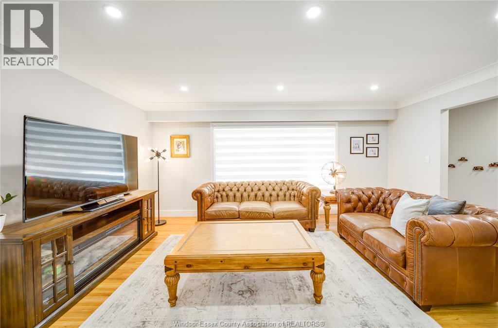 2777 Rockwell Boulevard, Windsor, ON