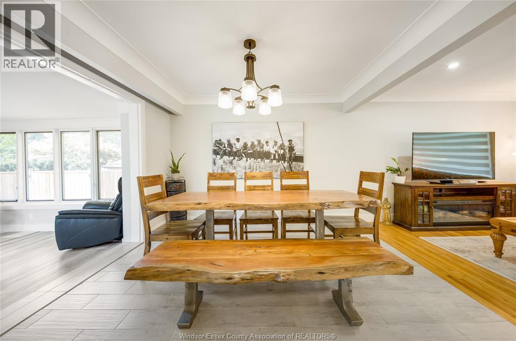 2777 Rockwell Boulevard, Windsor, ON
