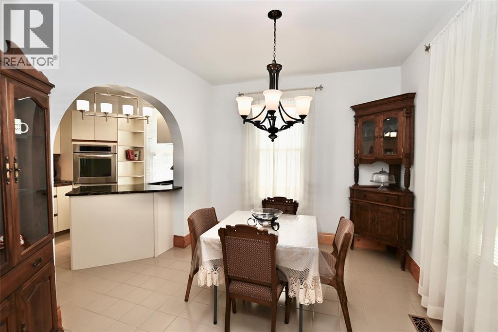 204 Vidal Street South, Sarnia, ON