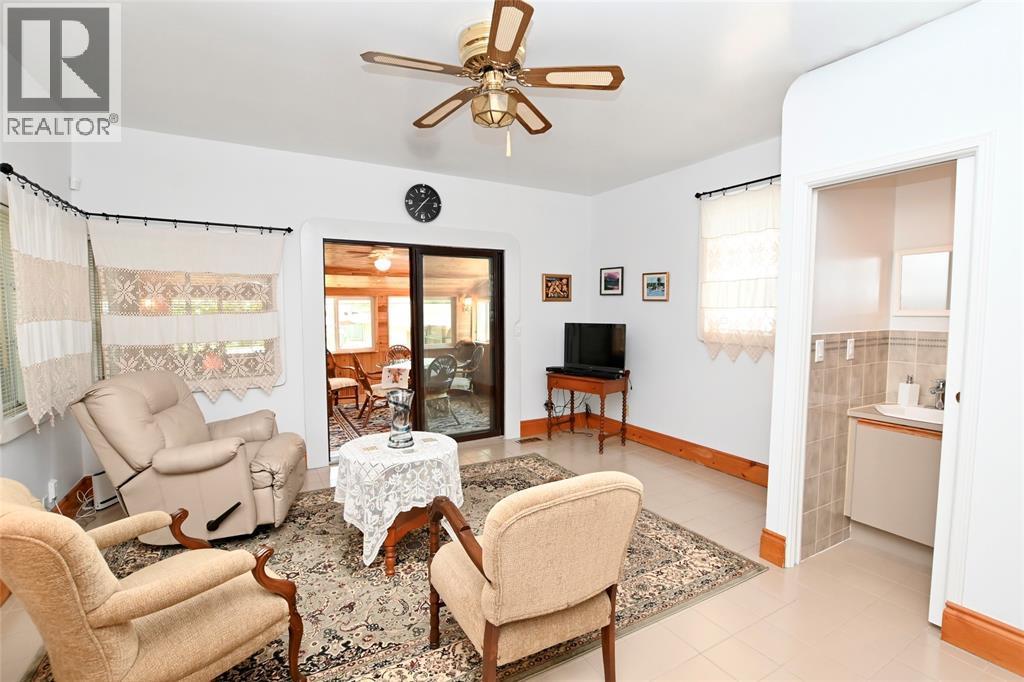 204 Vidal Street South, Sarnia, ON