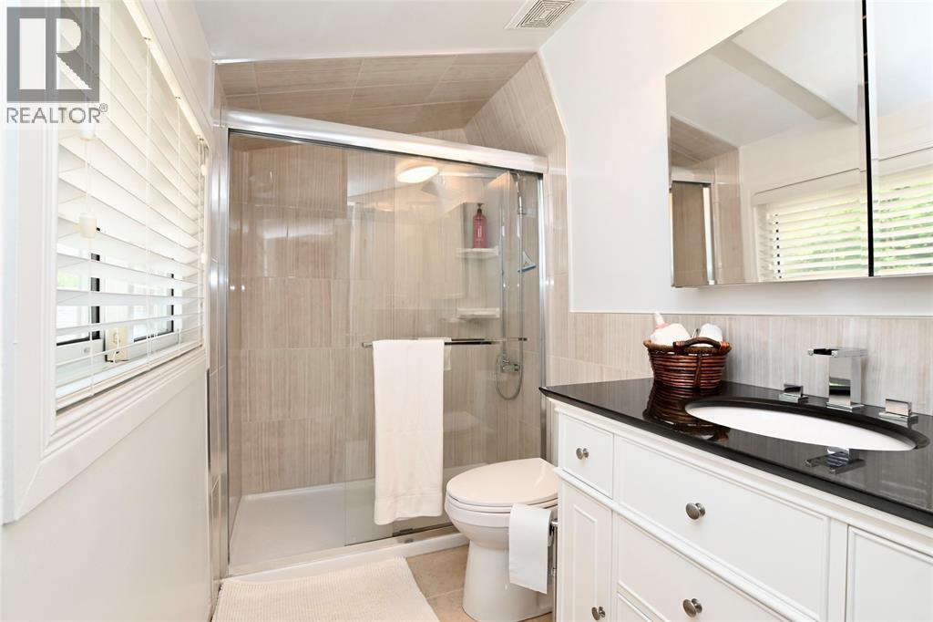 204 Vidal Street South, Sarnia, ON