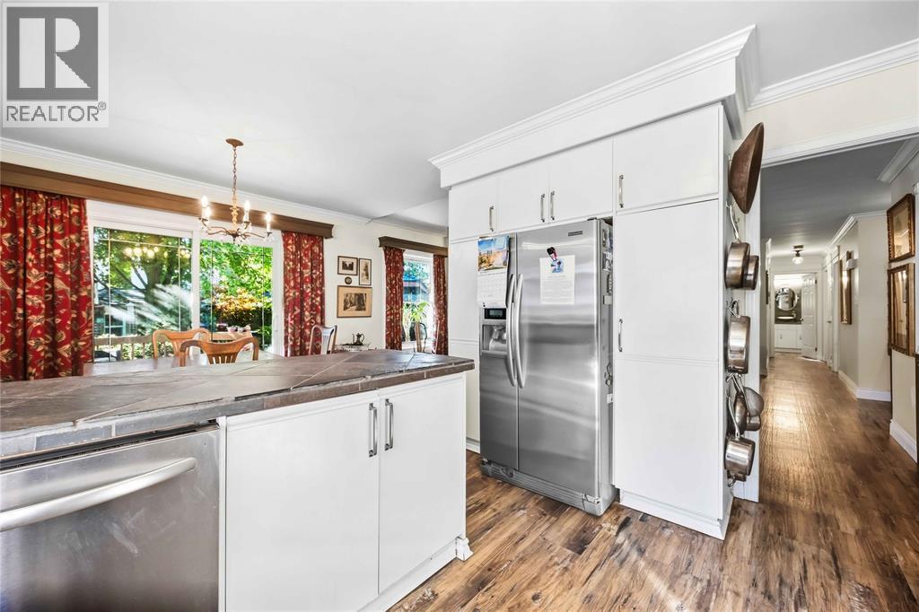 443 St Lawrence Court, Sarnia, ON