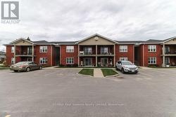 101 - 435 WALNUT STREET Collingwood, ON L9Y 5J9