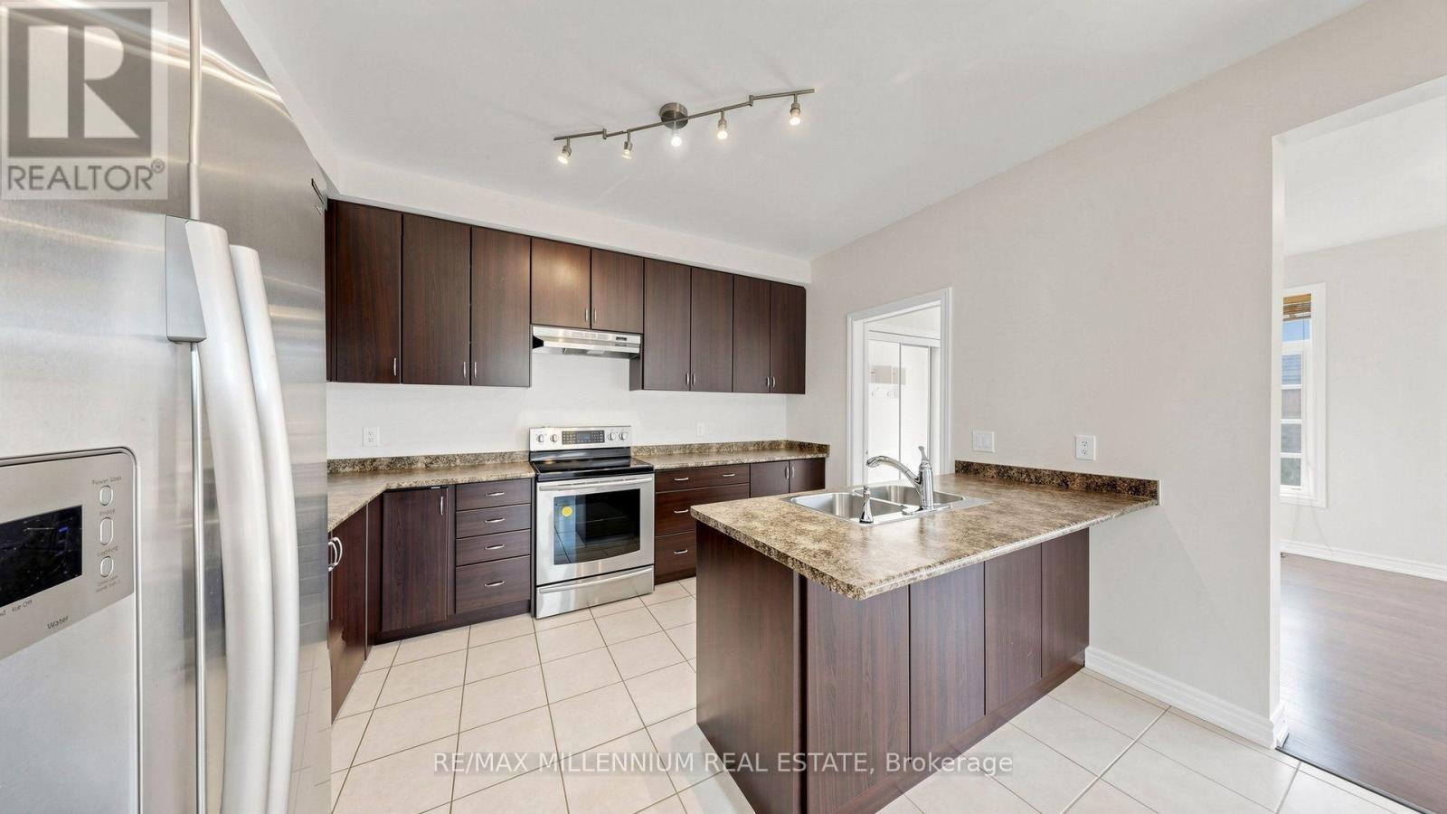 65 Yellowknife Road, Brampton, ON