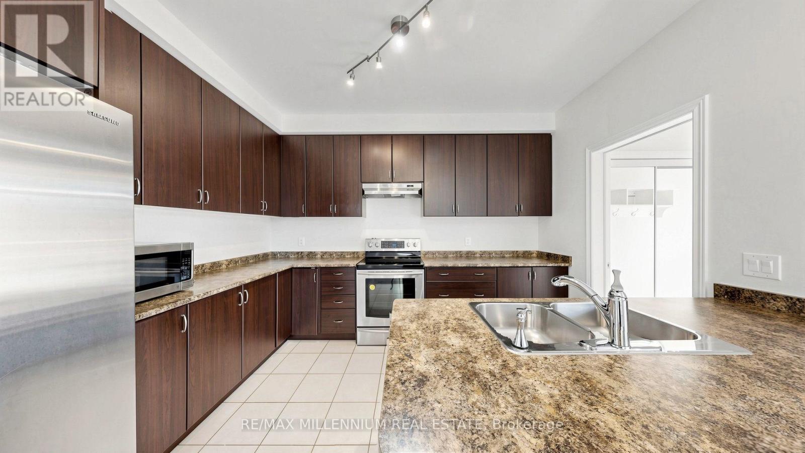 65 Yellowknife Road, Brampton, ON