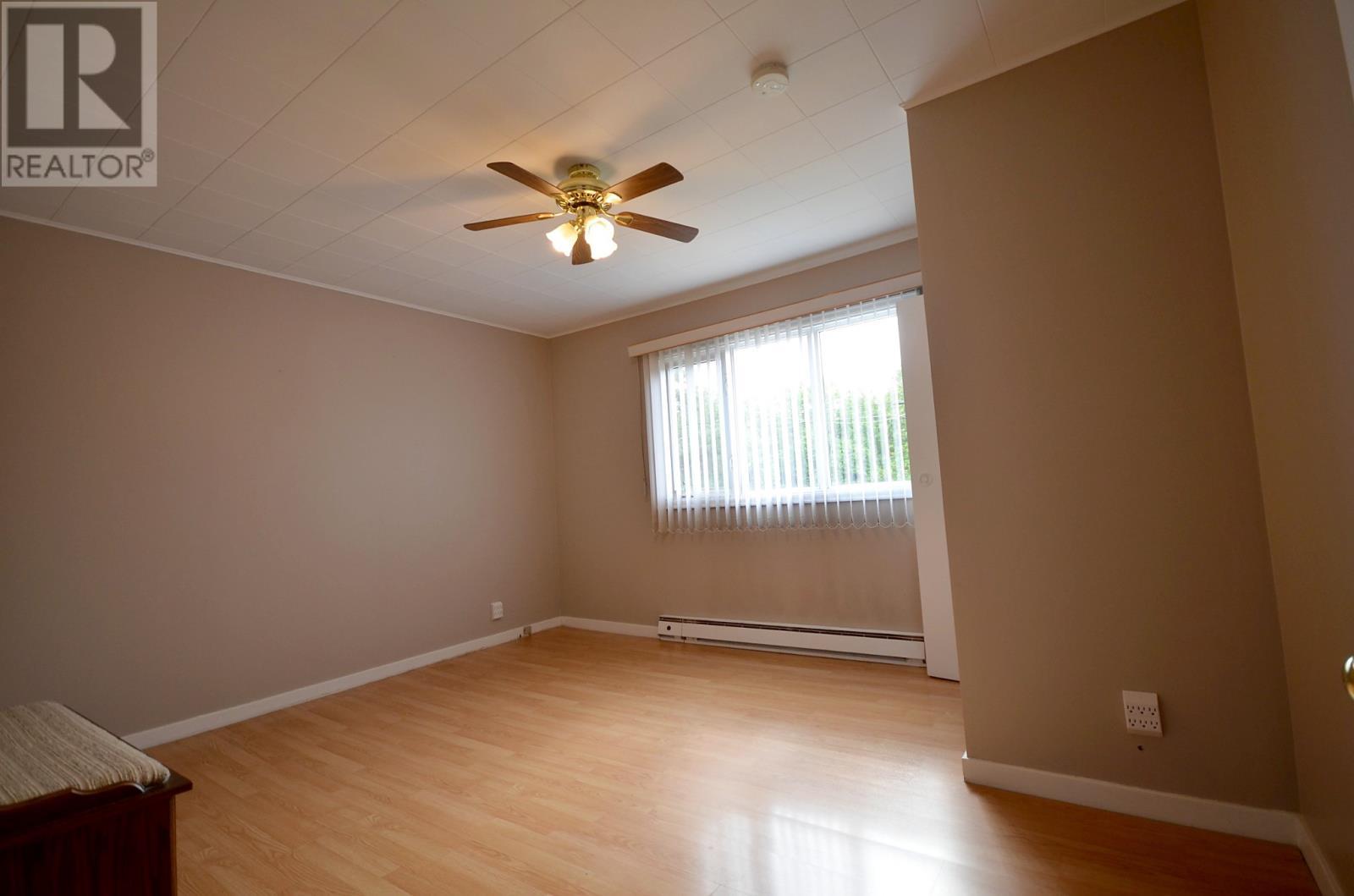 33 Ledrew'S Road, Conception Bay South, NL