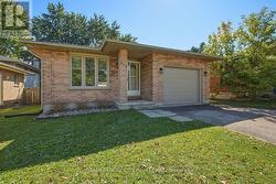 215 WALMER GROVE London North (North K), ON N6G 4G8