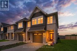 715 MAVERICK CRESCENT Ottawa, ON K2S 2X1
