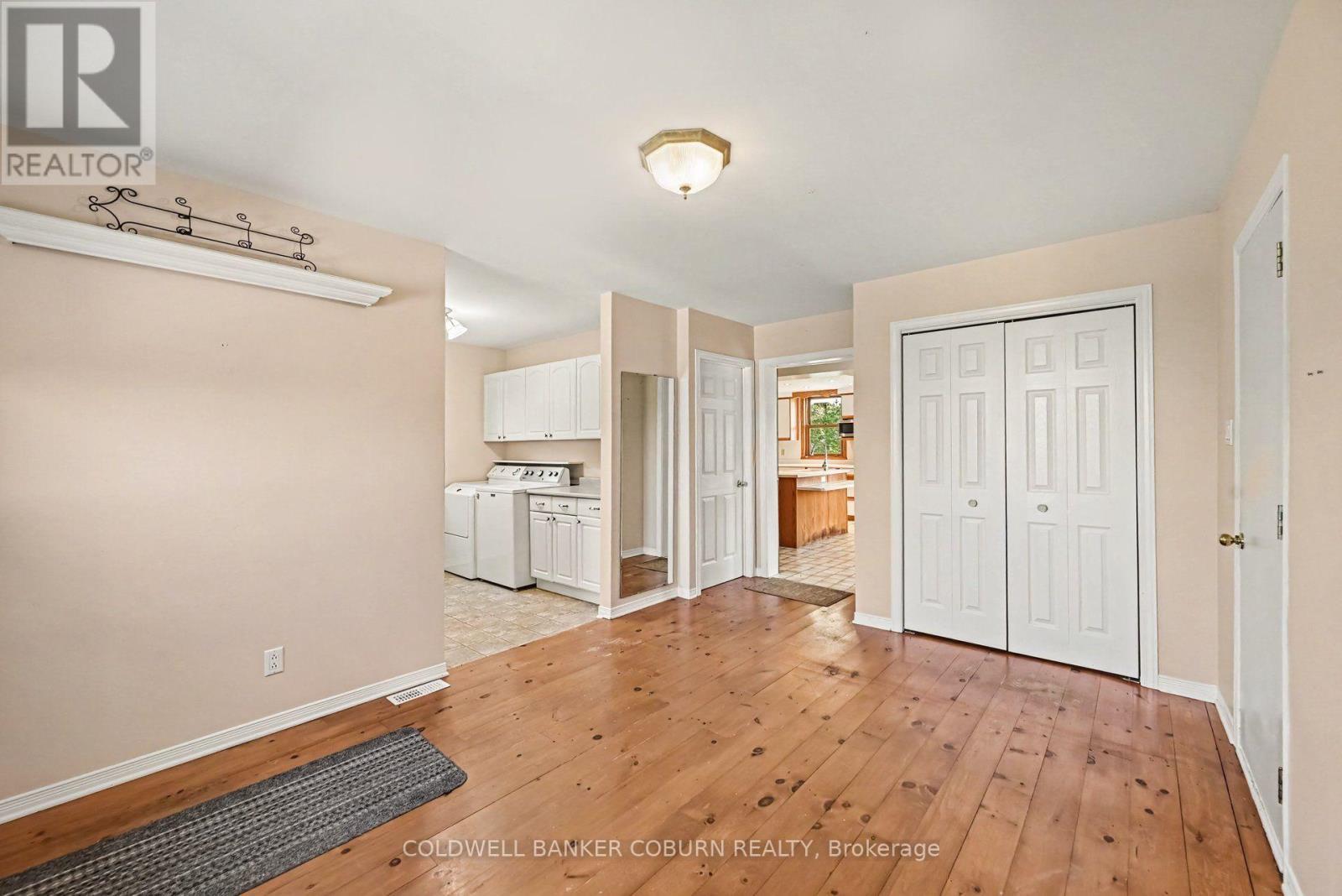 Mudroom/entrance - 14317 County 43 Road, North Stormont, ON