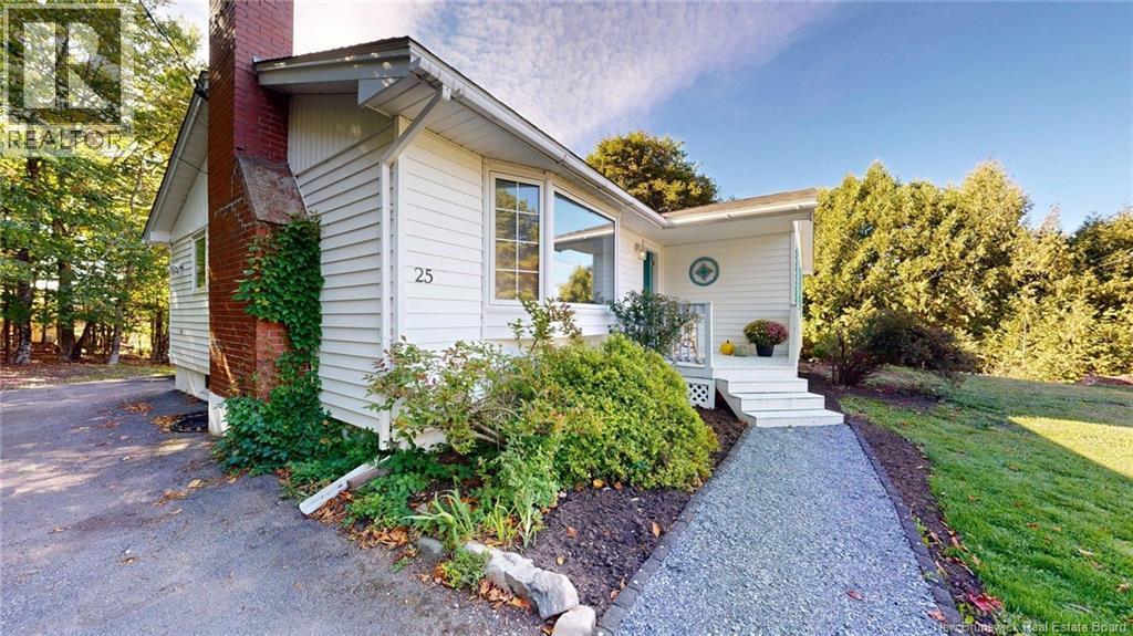 25 Mccarron Drive, Quispamsis, NB