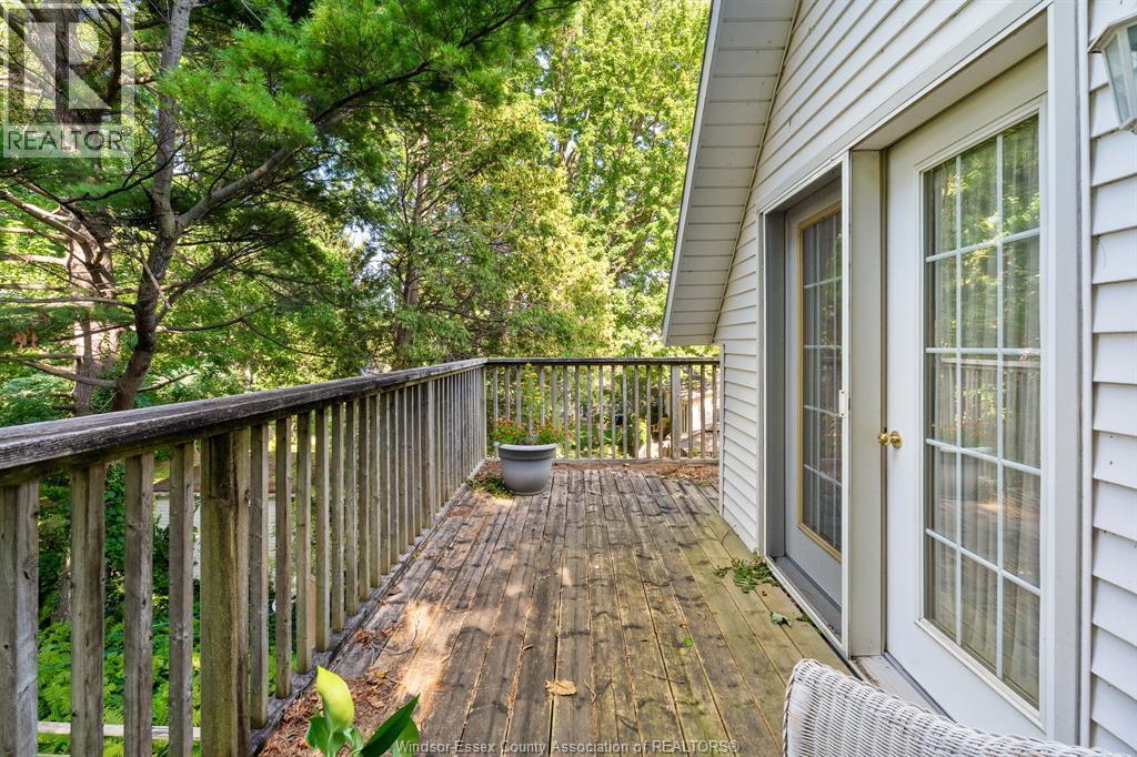 99 Talbot Street West, Leamington, ON