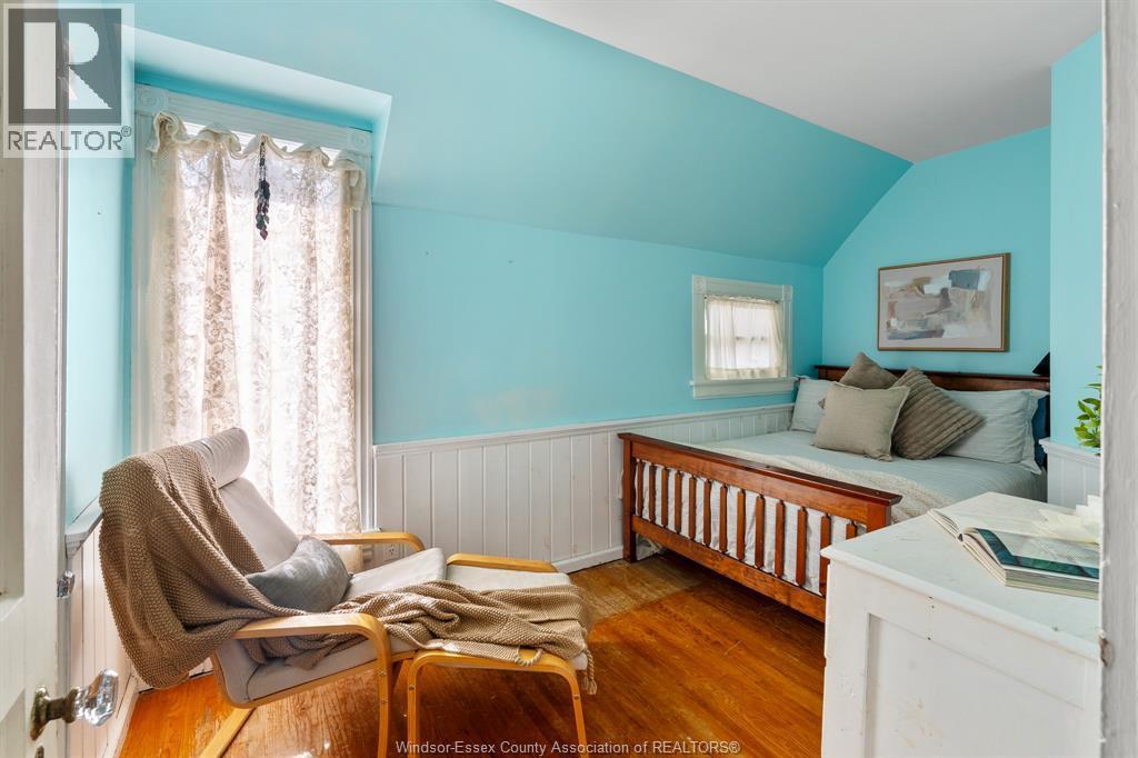 99 Talbot Street West, Leamington, ON