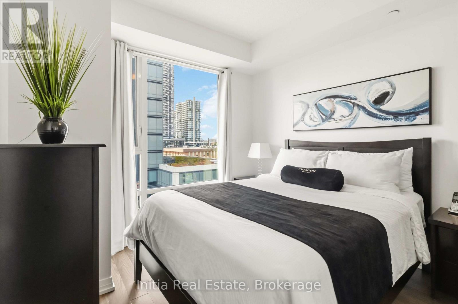 522 - 55 Ann O'Reilly Ann O'Reilly Road, Toronto, ON