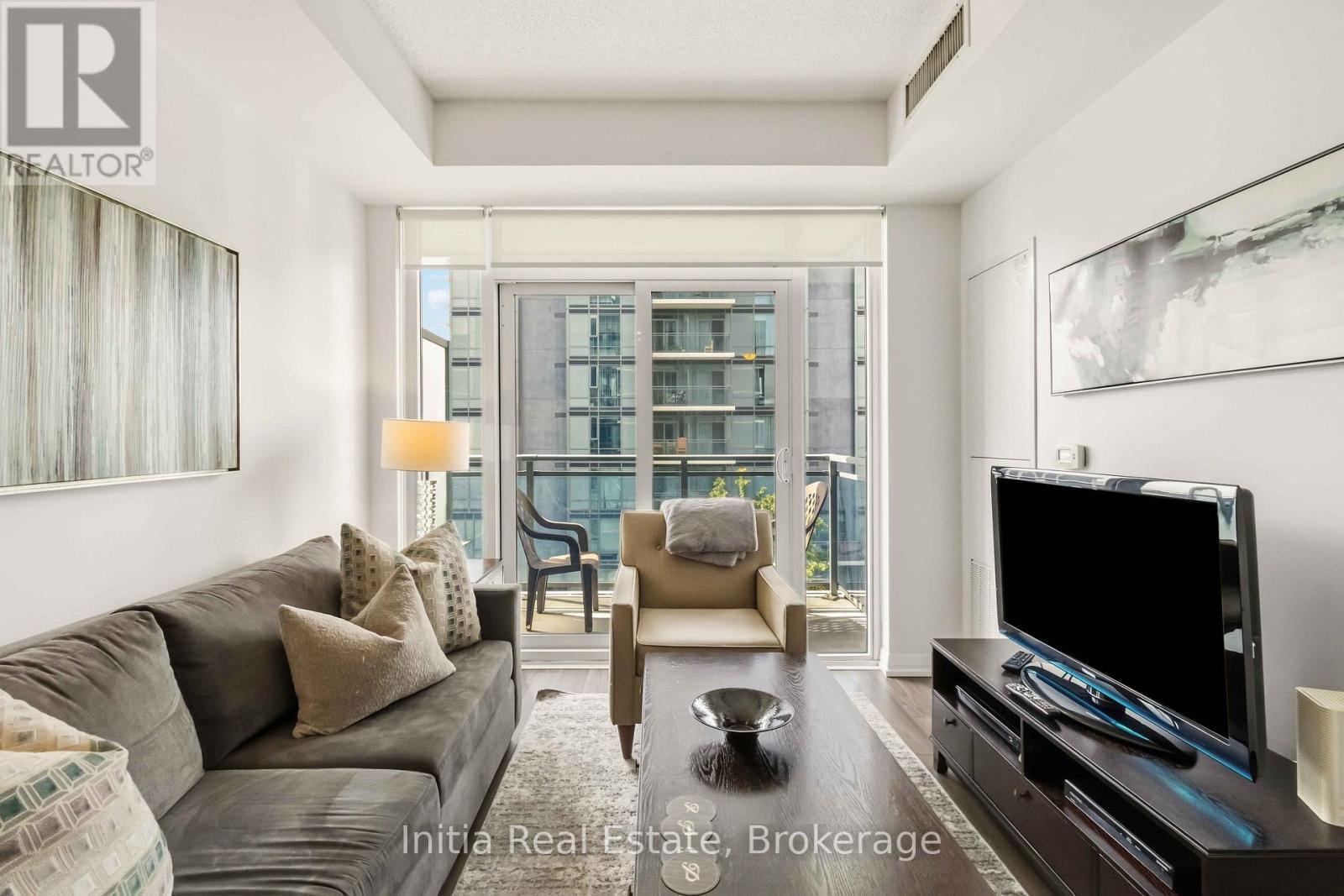 522 - 55 Ann O'Reilly Ann O'Reilly Road, Toronto, ON