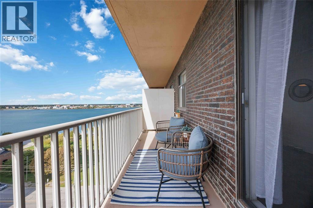 10 Derby Lane Unit# 1008, Sarnia, ON