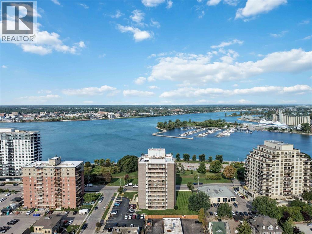 10 Derby Lane Unit# 1008, Sarnia, ON