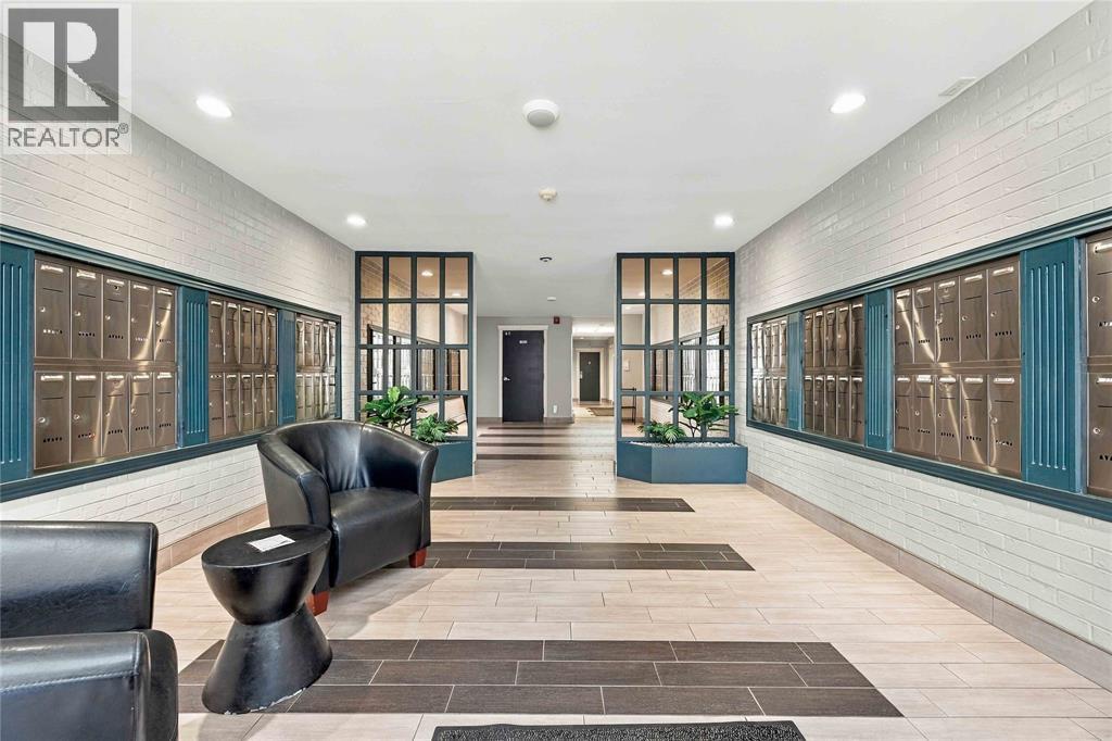 10 Derby Lane Unit# 1008, Sarnia, ON