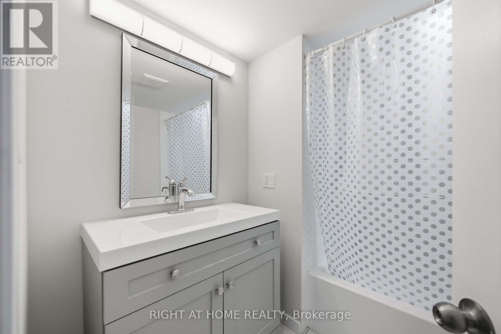 1351 Warden Avenue, Toronto, ON