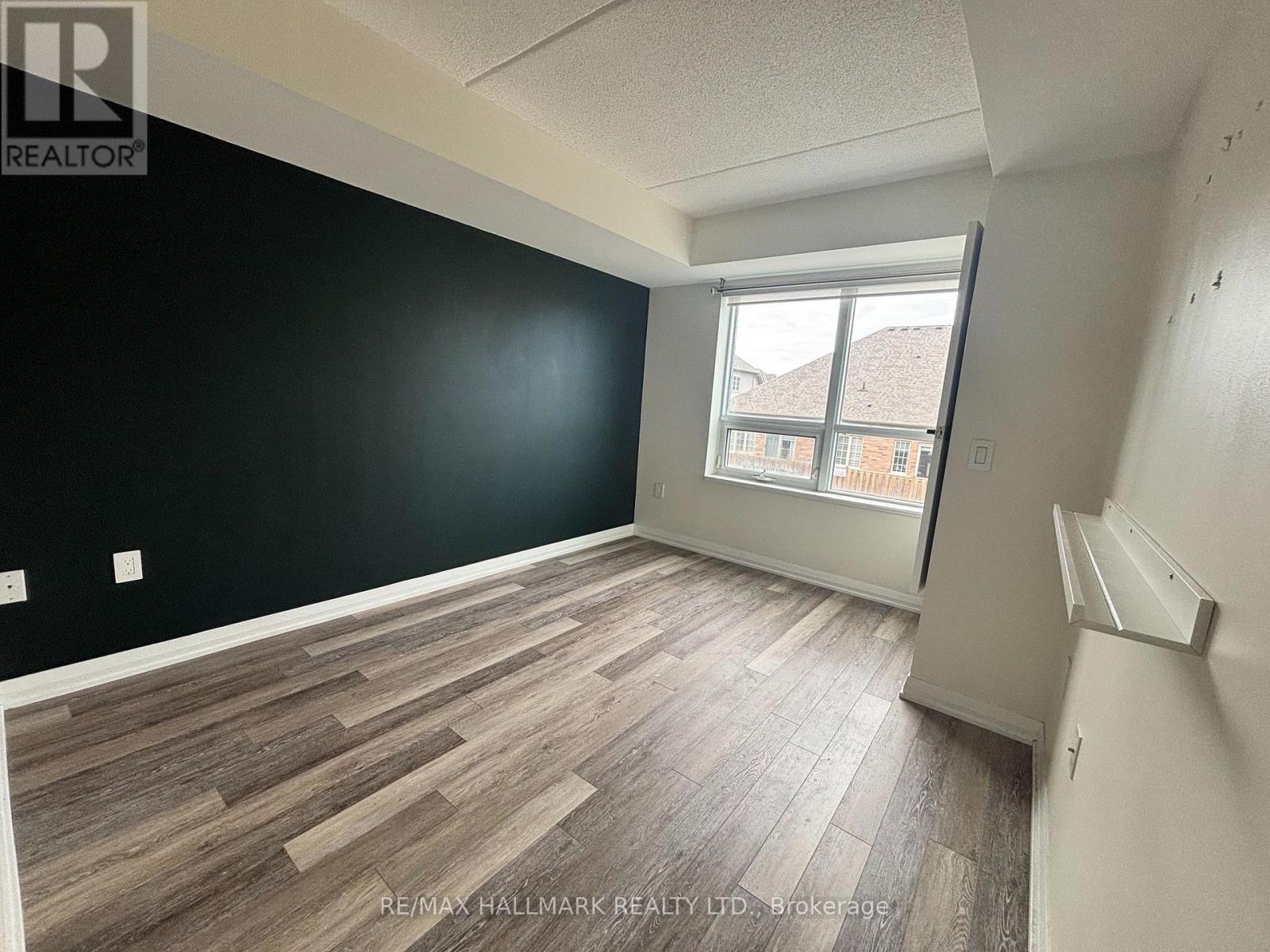 216 - 40 Via Rosedale Avenue, Brampton, ON