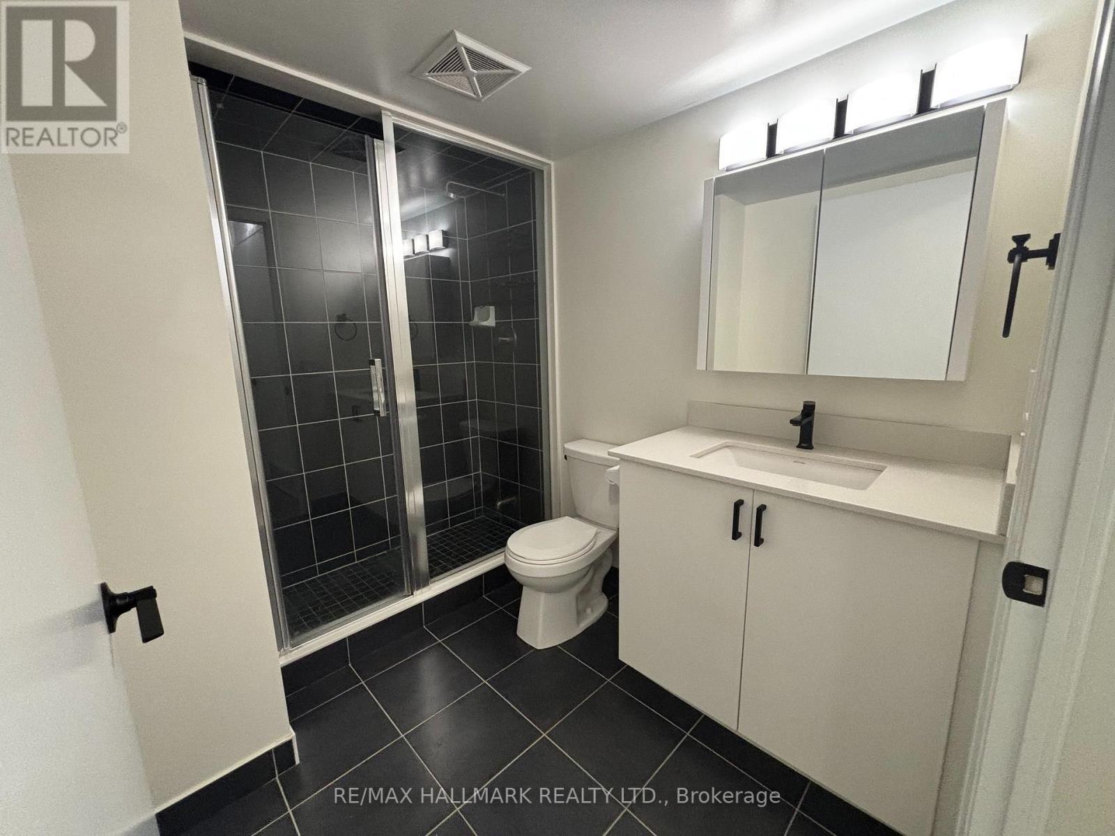 216 - 40 Via Rosedale Avenue, Brampton, ON