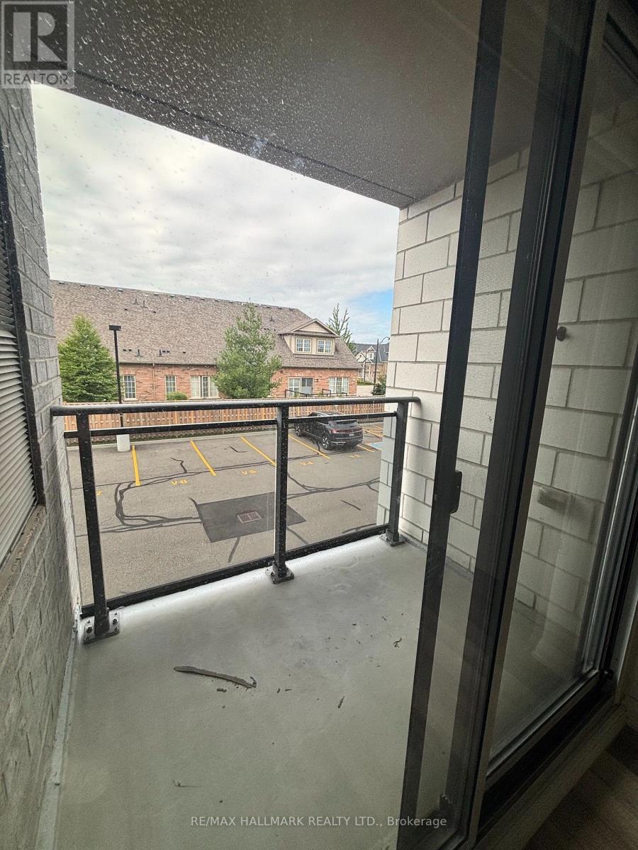 216 - 40 Via Rosedale Avenue, Brampton, ON