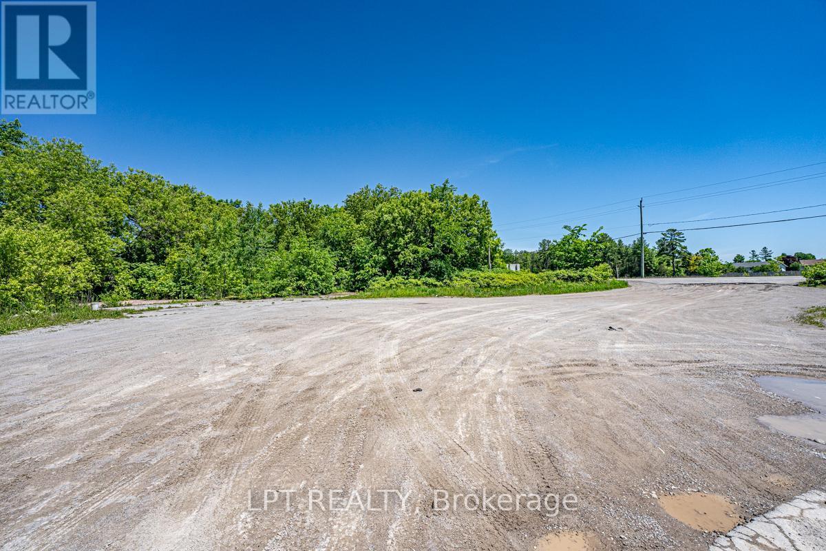 232 Main Street, Kawartha Lakes, ON