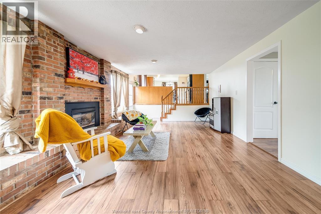 7744 Saint-Philippe Line, Grande Pointe, ON
