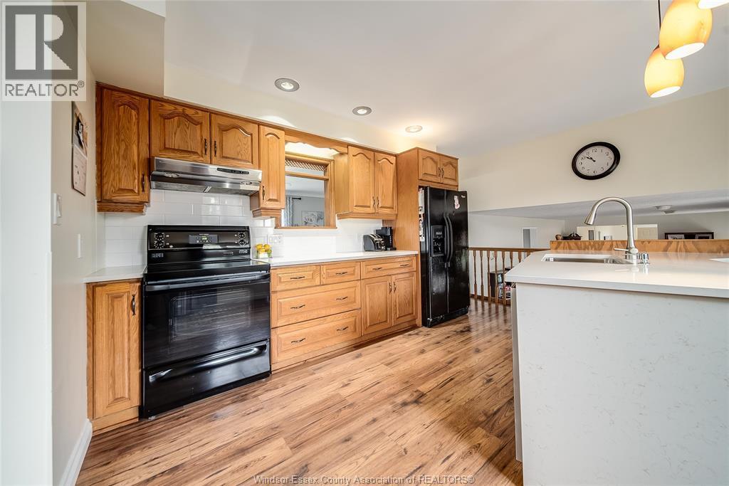 7744 Saint-Philippe Line, Grande Pointe, ON
